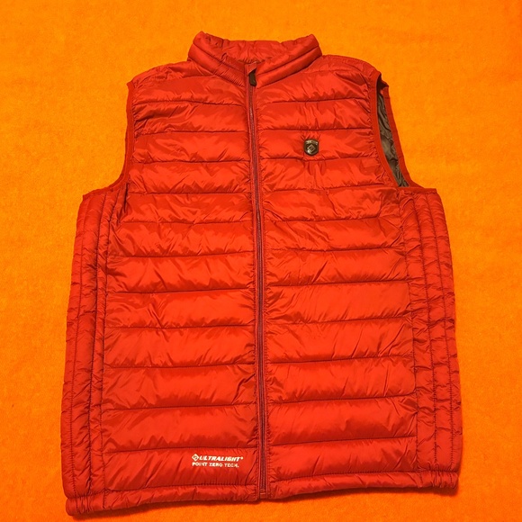 Point Zero Performance red burgundy lightweight quilted vest NWT - Picture 2 of 10